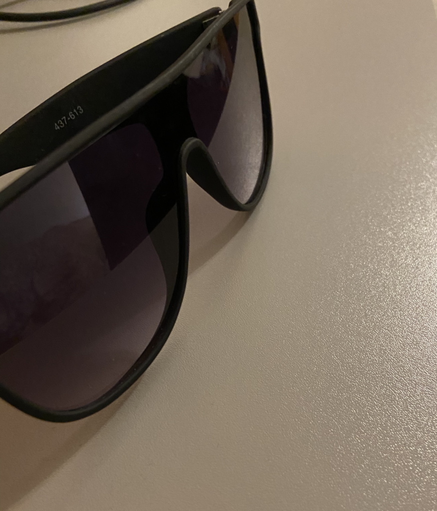 schwarze C&A Sonnenbrille